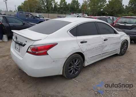 2015 Nissan Altima 2.5 S from USA, damaged, VIN 1N4AL3AP3FC444852